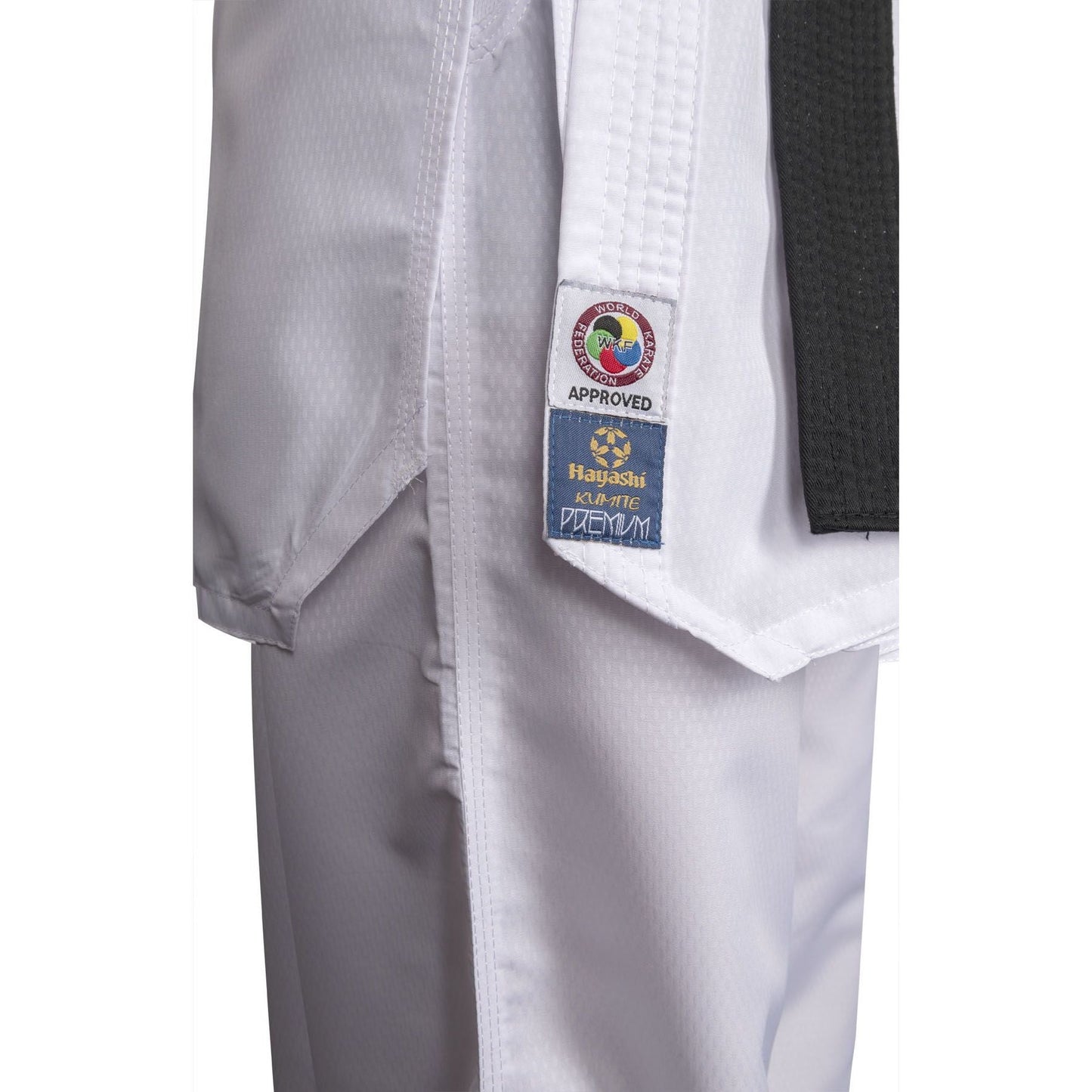 Hayashi Kimono Karaté Premium Kumite - blanc et rouge - vue détaillée de l'écusson